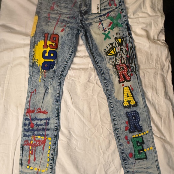 Rue21 Multicolor Graphic Skinny Jeans - Picture 7 of 9